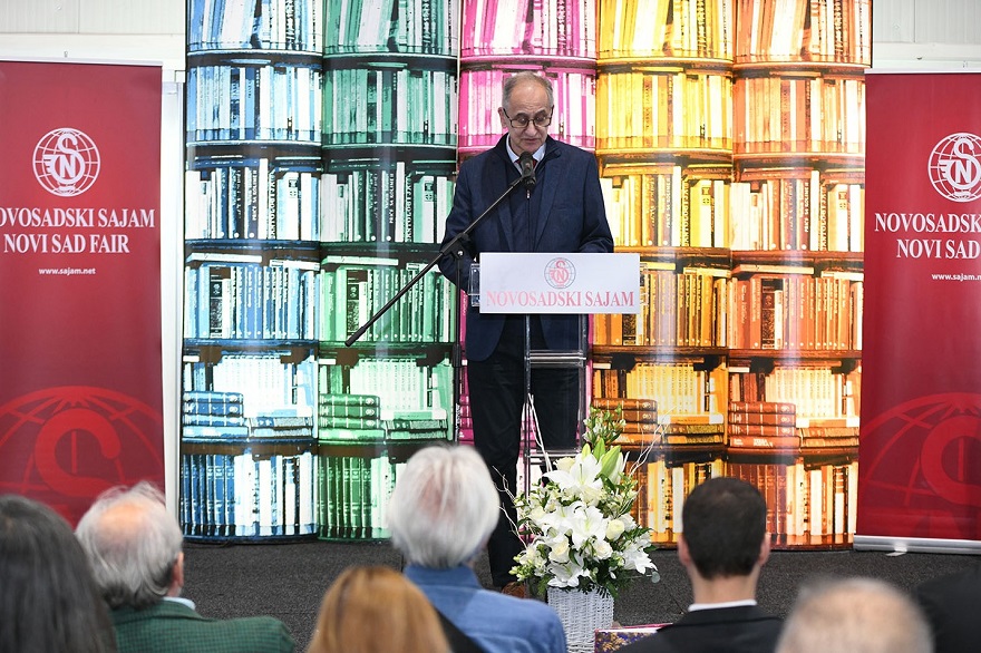 Zoran Kolundzija 880